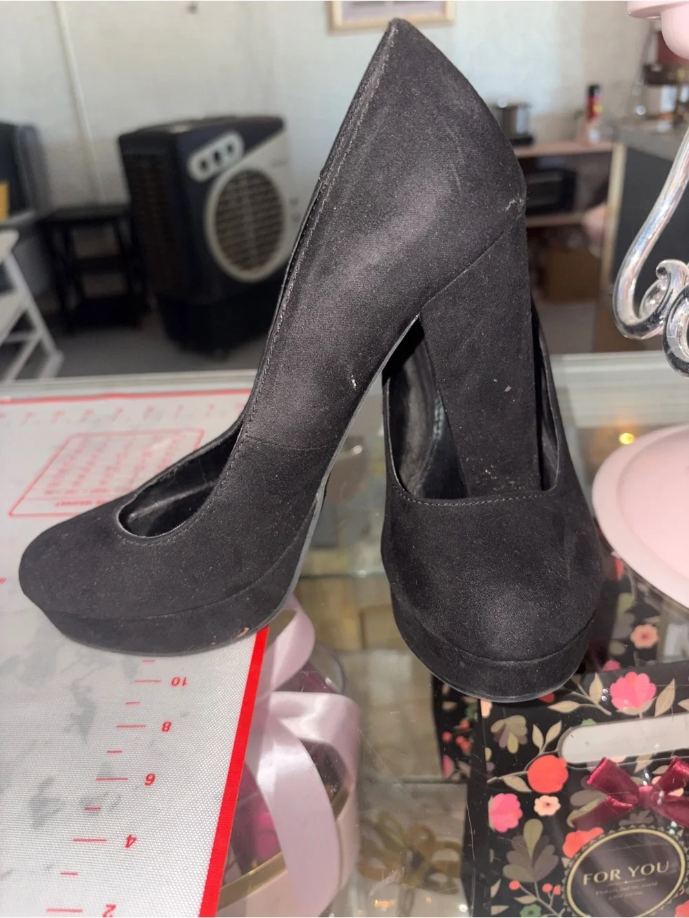 Candie's Black Platform High Heel Pumps